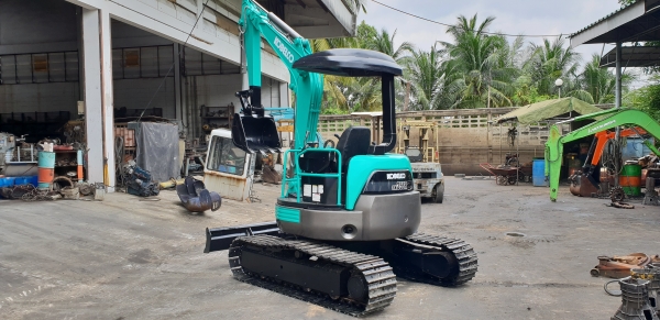 ขายรถขุด KOBELCO รุ่น SK35SR มือสองญี่ปุ่น แทรกเหล็ก สลัก บูทเอวแน่น 100\% ปั้มนิ้ว คอนโทรลสั้น ทำงานไว สวยพร้อมใช้งาน มือถือ 0818753444
