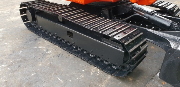 ขายรถขุด HITACHI รุ่น EX30 มือสองญี่ปุ่น แทรกเหล็ก สลัก บูทเอวแน่น 100\% ปั้มนิ้ว คอนโทรลสั้น ทำงานไว คันนี้ มีไลน์สำหรับ ใส้หัวกระแทกได้ สวยพร้อมใช้งาน มือถือ 0818753444