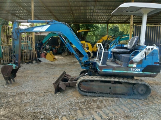 ขายรถขุดแบคโฮ KOBELCO SK024 ขนาดเทียบเท่าPc25 รถเก่านอกแท้100\% (เครื่องดี ระบบไว ช่วงล่างแน่น เช็คระบบ เปลี่ยนถ่ายของเหลว พร้อมใช้งาน) เอกสารใบอินวอยครบ        #ราคา  260,000 ต่อรองได้  (ตามสภาพ)        #ราคา  270,000 ต่อรองได้ (เก็บลายละเอียดสี) ☎️สนใจติ