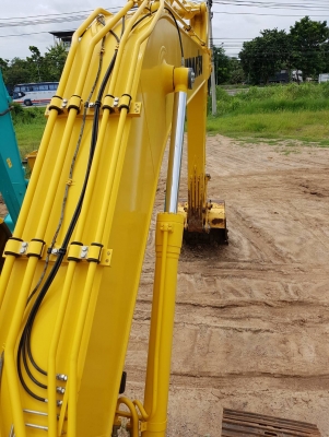 ขายด่วน!! Komatsu PC200-8MO สภาพนางฟ้าค่ะ