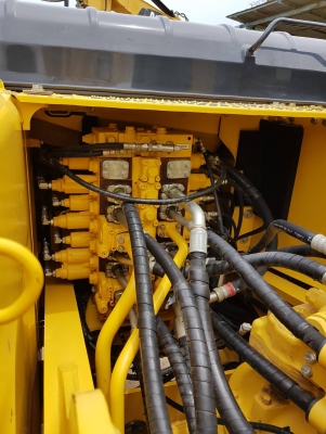 ขายด่วน!! Komatsu PC200-8MO สภาพนางฟ้าค่ะ