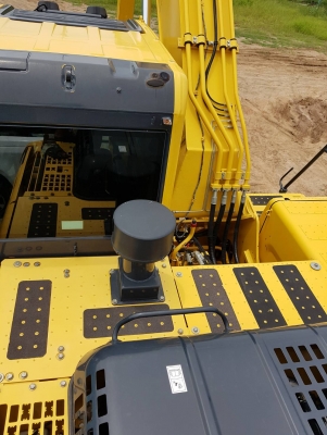 ขายด่วน!! Komatsu PC200-8MO สภาพนางฟ้าค่ะ