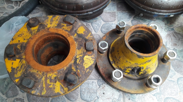 ขายอะไหล่ JCB CX3 ทอร์คเกียร์ ดุมล้อ น้อตล้อ บูช ฝาไฟท้าย โทร 084-5424150