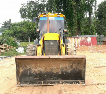 ขายรถตักล้อยาง JCB ราคา 630000