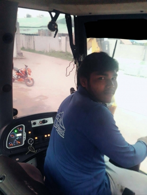 ขายรถตักล้อยาง JCB ราคา 630000