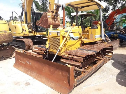 ขายจ้า..รถดันดิน...MITSUBISHI  BD2G ทู  เก่านอกแท้...สภาพสวย..เดิมๆๆ..แทรคใหญ่..พร้อมใช้...โทร  089-3818694  จ๊อย..