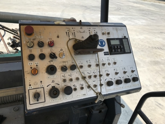 Vogele Super 2100 ล้อแทร็ค ปี 2003 ใช้งาน 4 พันชั่วโมงจากญี่ปุ่น รถสวยมากครับ