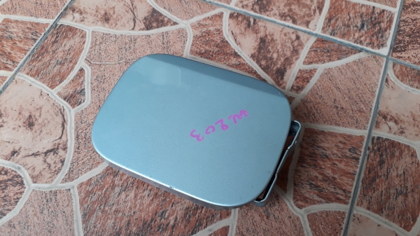 ฝาปิดถังน้ำมัน BENZ W203 แท้ ฝาปิดถังน้ำมัน BENZ W203 แท้