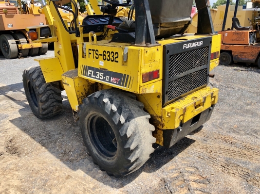 ขายรถตัก FURUKAWA FL35-2 ระบบเลี้ยวเอวอ่อน สมบูรณ์พร้อมใช้ครับ FROM JAPAN ติดต่อ 063-9316985 ID LINE : 0639316985 ขายรถตัก FURUKAWA FL35-2 ระบบเลี้ยวเอวอ่อน สมบูรณ์พร้อมใช้ครับ FROM JAPAN ติดต่อ 063-9316985 ID LINE : 0639316985