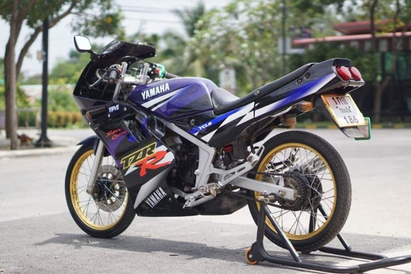 ร้าน วุฒิ นนบุรี ขาย YAMAHA TZR150 รถสวยๆเก็บงานมาแล้วทะเบียนโอน