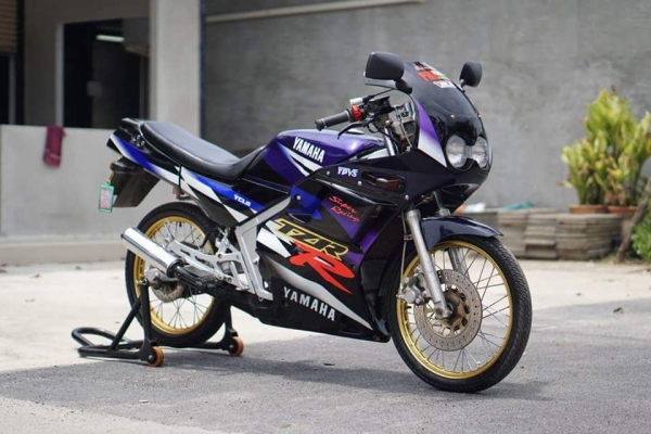 ร้าน วุฒิ นนบุรี ขาย YAMAHA TZR150 รถสวยๆเก็บงานมาแล้วทะเบียนโอน