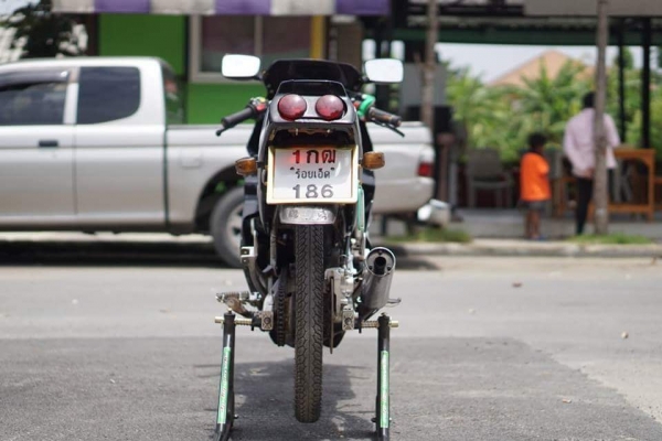 ร้าน วุฒิ นนบุรี ขาย YAMAHA TZR150 รถสวยๆเก็บงานมาแล้วทะเบียนโอน