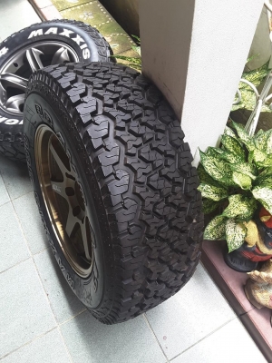 ฝากขายล้อ+ยาง อะไหล่ ขอบ 16 และ 17 สวยๆ อย่างละ 1วง