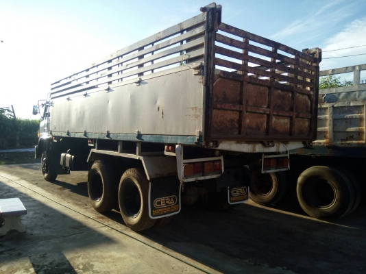 รถบรรทุกสิบล้อ HINO FM227