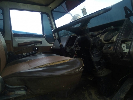 รถบรรทุกสิบล้อ HINO FM227