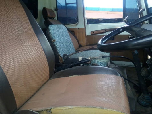 รถบรรทุกสิบล้อ HINO FM227