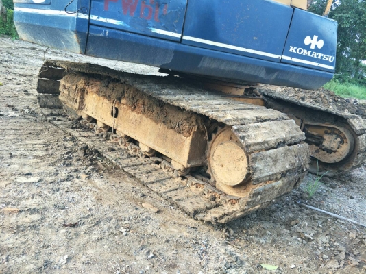 มี VDO ให้ชม. KOMATSU PC60-5 มีระบบหัวกระแทก ราคา 350000 มี VDO ให้ชม. KOMATSU PC60-5 มีระบบหัวกระแทก ราคา 350000
