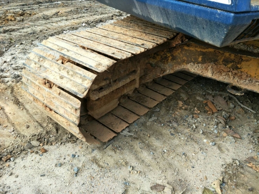 มี VDO ให้ชม. KOMATSU PC60-5 มีระบบหัวกระแทก ราคา 350000