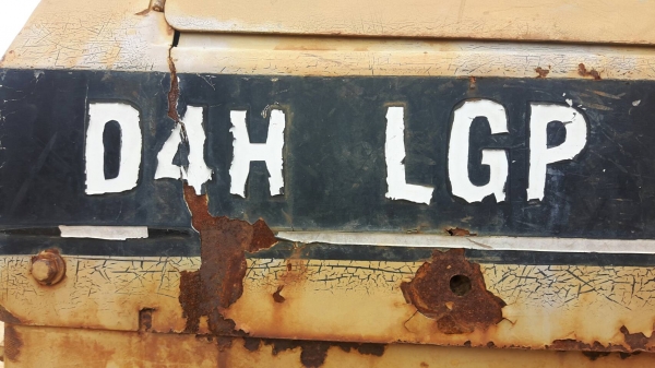 ขายแทรคเตอร์CAT. D4H เอกสารเล่มทะเบียนราคา 850,000 ขายแทรคเตอร์CAT. D4H เอกสารเล่มทะเบียนราคา 850,000