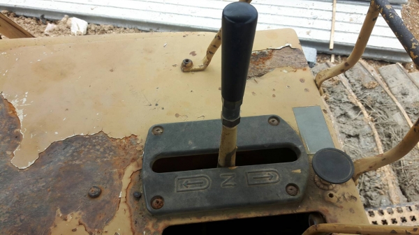 ขายแทรคเตอร์CAT. D4H เอกสารเล่มทะเบียนราคา 850,000 ขายแทรคเตอร์CAT. D4H เอกสารเล่มทะเบียนราคา 850,000