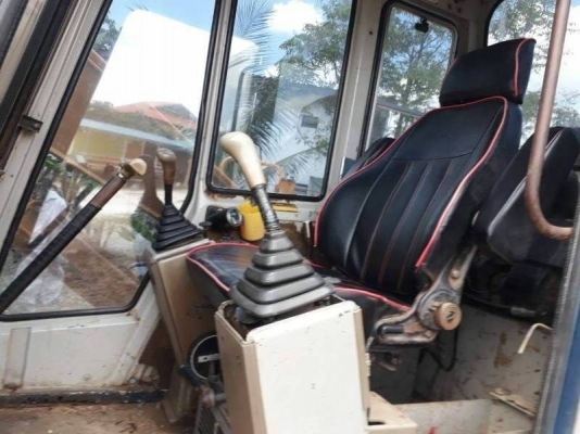 ขาย 435,000 KOBELCO sk 60-2 เครื่องดี ปั๊มดี เอวแน่นช่วงล่างดี รถสภาพพร้อมใช้ รถอยู่ ปทุมธานี 090-772-3710 090-772-3708