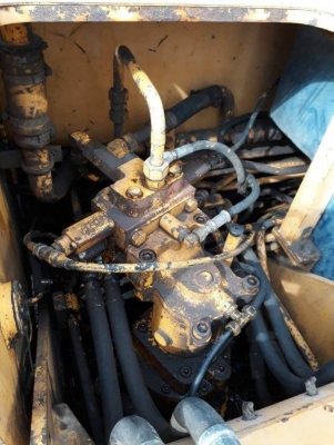 ขาย 435,000 KOBELCO sk 60-2 เครื่องดี ปั๊มดี เอวแน่นช่วงล่างดี รถสภาพพร้อมใช้ รถอยู่ ปทุมธานี 064-191-1112 ขาย 435,000 KOBELCO sk 60-2 เครื่องดี ปั๊มดี เอวแน่นช่วงล่างดี รถสภาพพร้อมใช้ รถอยู่ ปทุมธานี 064-191-1112