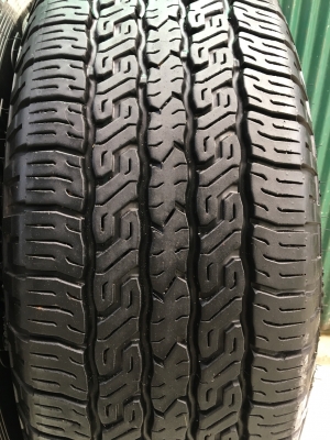 ยางสภาพป้ายแดง 245-65-17 Toyo ปลายปี 17 สวย ดอกเต็ม มีตุ่มลาง