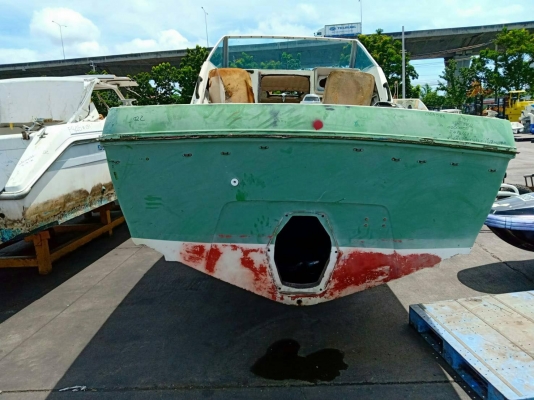 ขายเปลือกเรือไฟบาทเบอร์19ฟุต ราคาถูกครับ 45000 บาท
