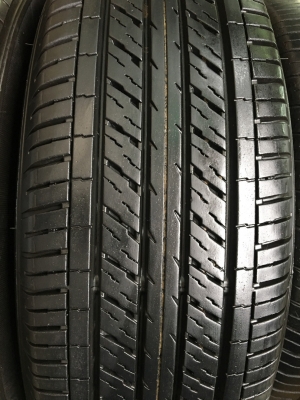 ยางป้ายแดง Dunlop 215-65-16 ปี 18 หนานิ่ม เต็มๆทุกเส้น