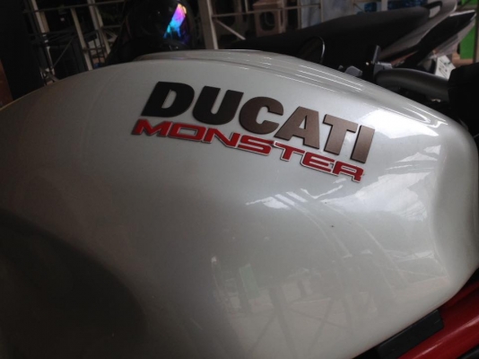 Ducati Monster 821 Performance II Pearl White ราคา 369,000 บาท -เลขไมค์ 2x,xxx โล -ชุดแต่งแท้ออกศูนย์ -ทะเบียนโอน พรบเต็มๆ สนใจโทรเบอร์ 093-9578297 โน๊ต รถจอดอยู่พัทยาใต้ (ขายเพราะร่างกายขับไม่ไหว มีรถหลายคัน) Ducati Monster 821 Performance II Pearl White ราคา 369,000 บาท -เลขไมค์ 2x,xxx โล -ชุดแต่งแท้ออกศูนย์ -ทะเบียนโอน พรบเต็มๆ สนใจโทรเบอร์ 093-9578297 โน๊ต รถจอดอยู่พัทยาใต้ (ขายเพราะร่างกายขับไม่ไหว มีรถหลายคัน)