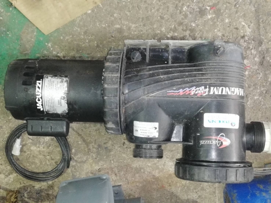 ขาย !! ปั้มน้ำสระ.JACUZZIสปา.ขนาดไฟ220v.พร้อมใช้งาน