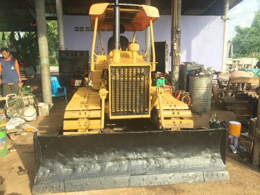 ขายรถแทร็กเตอร์D2-5P สภาพสวยพร้อมใช้งาน เครื่องดีช่วงล่างดี ใบแทร็กสวย ราคาต่อรองคุยกันได้ โทร0616613023แพรว