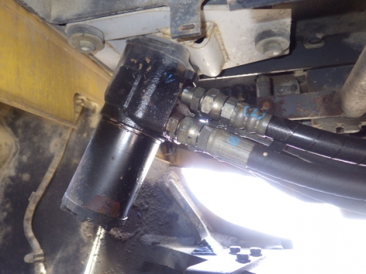 ขายรถตัก ยี่ห้อKOMATSU รุ่นWA320-5 ขายรถตัก ยี่ห้อKOMATSU รุ่นWA320-5