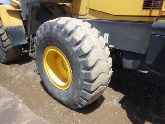 ขายรถตัก ยี่ห้อKOMATSU รุ่นWA320-5 ขายรถตัก ยี่ห้อKOMATSU รุ่นWA320-5