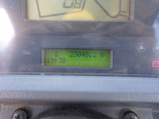 ขายรถตัก ยี่ห้อKOMATSU รุ่นWA320-5 ขายรถตัก ยี่ห้อKOMATSU รุ่นWA320-5