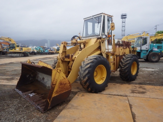 ขายรถตัก ยี่ห้อKOMATSU รุ่น515 ขายรถตัก ยี่ห้อKOMATSU รุ่น515