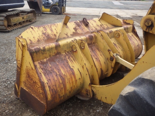 ขายรถตัก ยี่ห้อKOMATSU รุ่น515 ขายรถตัก ยี่ห้อKOMATSU รุ่น515