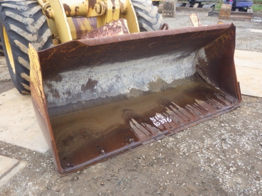 ขายรถตัก ยี่ห้อKOMATSU รุ่น515 ขายรถตัก ยี่ห้อKOMATSU รุ่น515