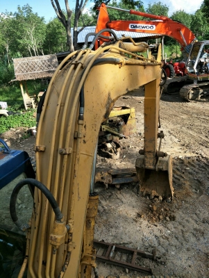 มี VDO ให้ชม. KOMATSU PC60-5 มีระบบหัวกระแทก ราคา 350000