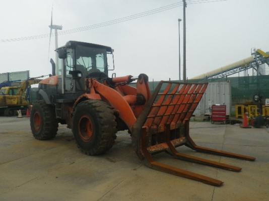 ขายรถตัก ยี่ห้อHITACHI รุ่นZW180