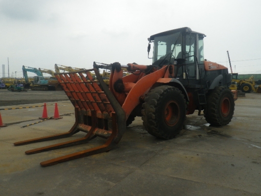 ขายรถตัก ยี่ห้อHITACHI รุ่นZW180