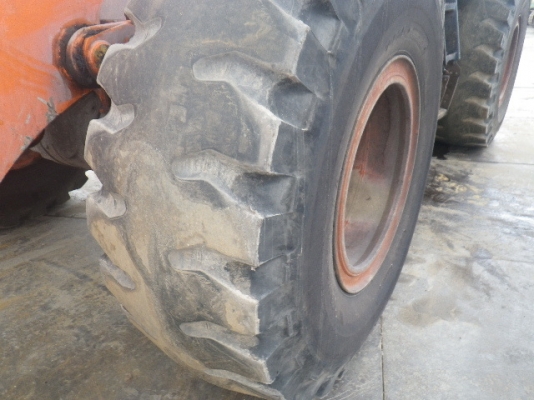 ขายรถตัก ยี่ห้อHITACHI รุ่นZW180