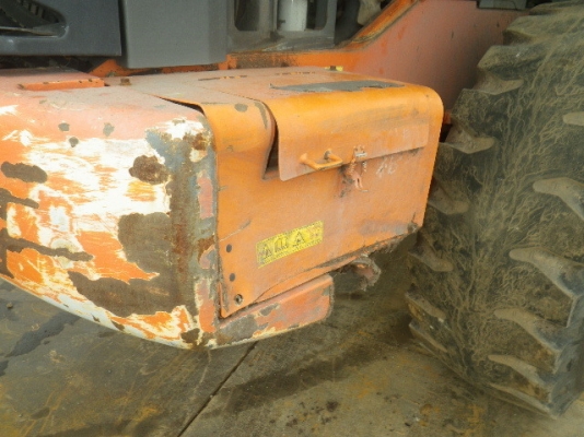 ขายรถตัก ยี่ห้อHITACHI รุ่นZW180