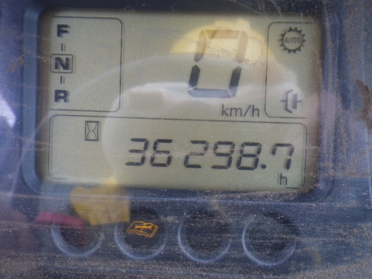 ขายรถตัก ยี่ห้อHITACHI รุ่นZW180