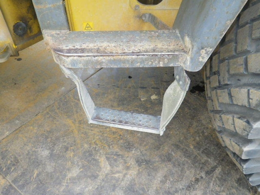 ขายรถตัก ยี่ห้อKOMATSU รุ่นWA300-3