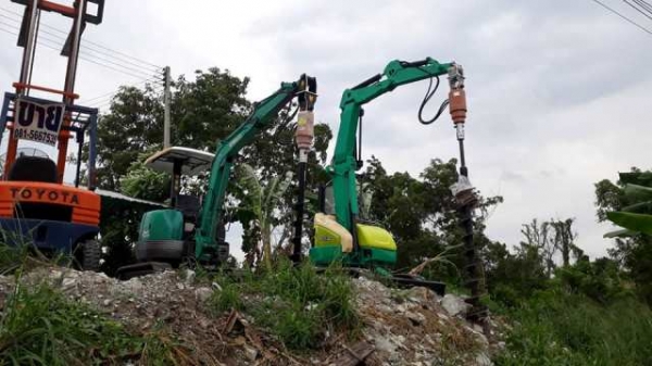 ขายมอเตอร์สว่าน พร้อมใบสว่านเจาะดินครบชุด ใส่ pc.30 ขายมอเตอร์สว่าน พร้อมใบสว่านเจาะดินครบชุด ใส่ pc.30