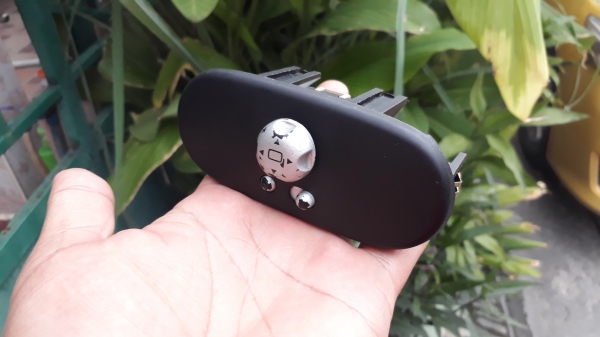 สวิทช์ปรับกระจกมองข้าง MINI Cooper สวิทช์ปรับกระจกมองข้าง MINI Cooper