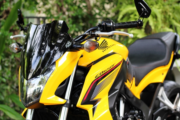 ฟรีดาวน์ HONDA CB650f ปี15 รถสวยพร้อมของแต่ง