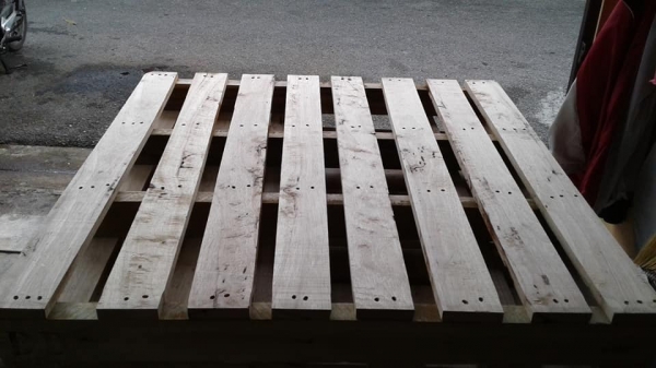 ขายไม้พาเลทเนื้อสวย แข็ง ของนอก ปี 2018