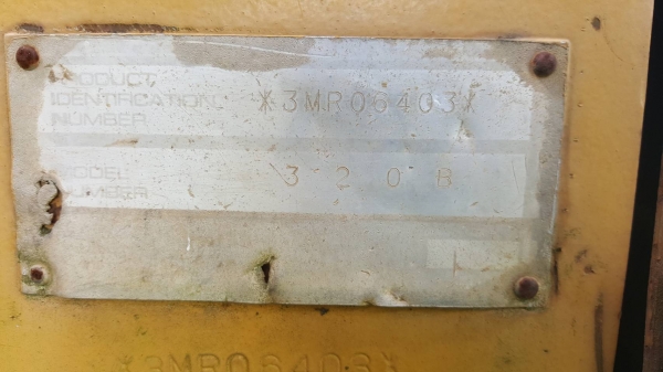 ขาย แบคโฮ CAT 320B เครื่องเดิม ปั้มดี ช่วงล่างเต็ม เอกสารใบซื้อขาย ขาย แบคโฮ CAT 320B เครื่องเดิม ปั้มดี ช่วงล่างเต็ม เอกสารใบซื้อขาย